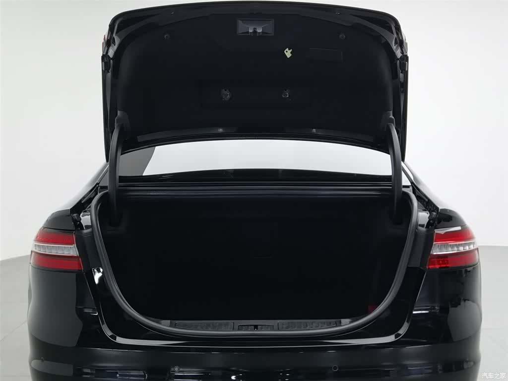 Ford Taurus, 2020 16