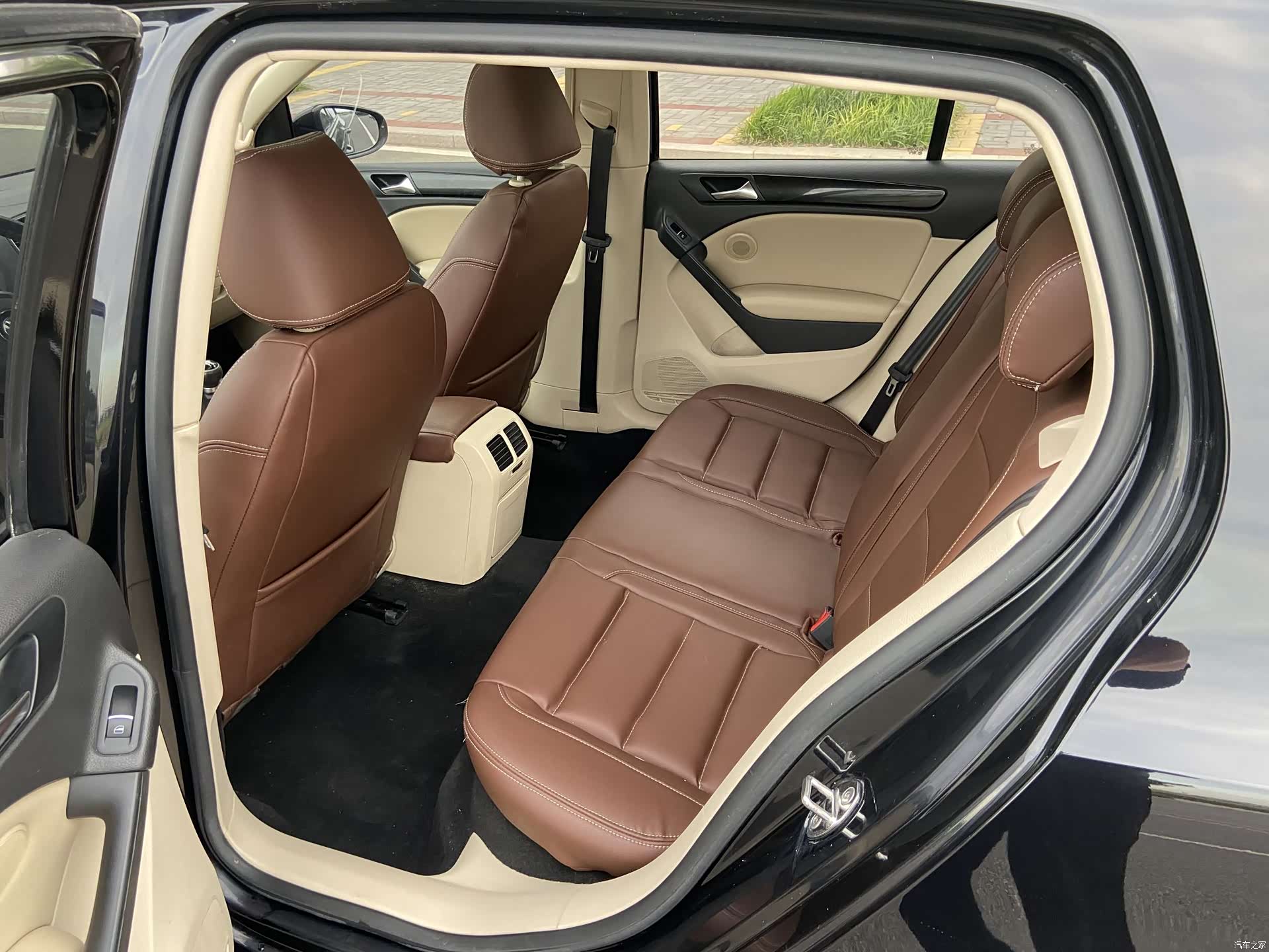 Volkswagen Golf, 2012 9