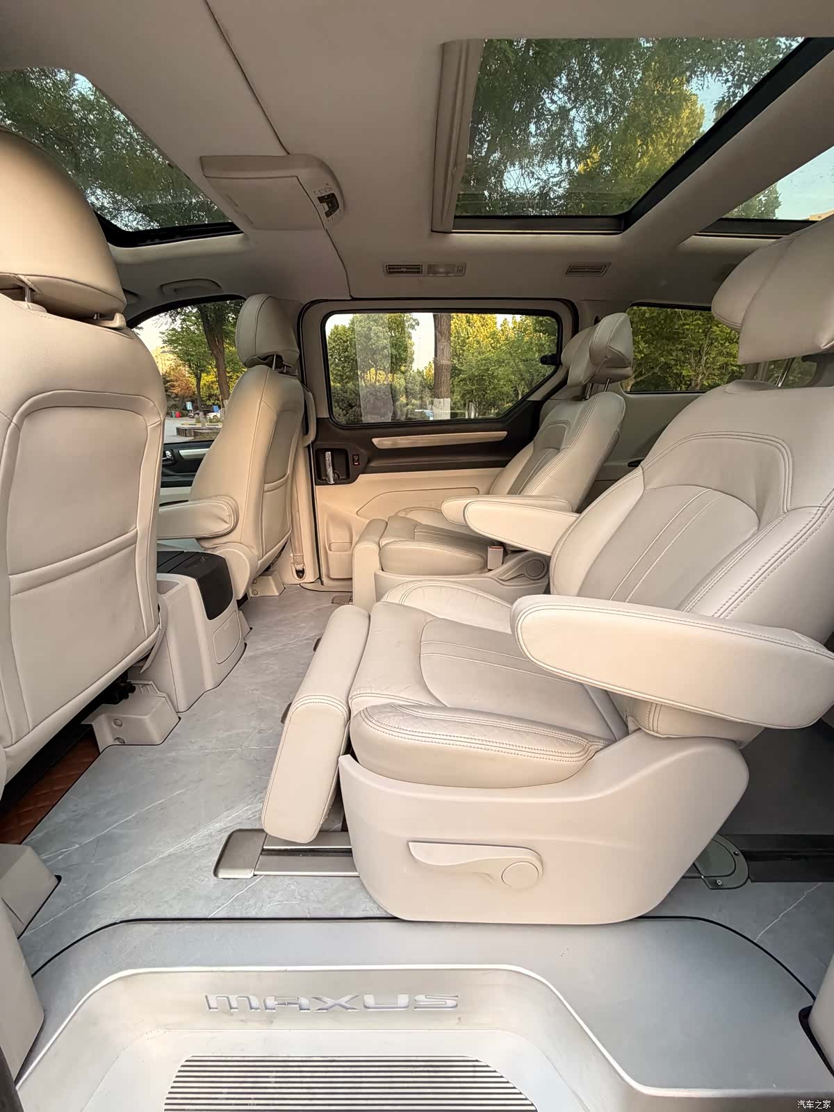 Maxus G10, 2014 6