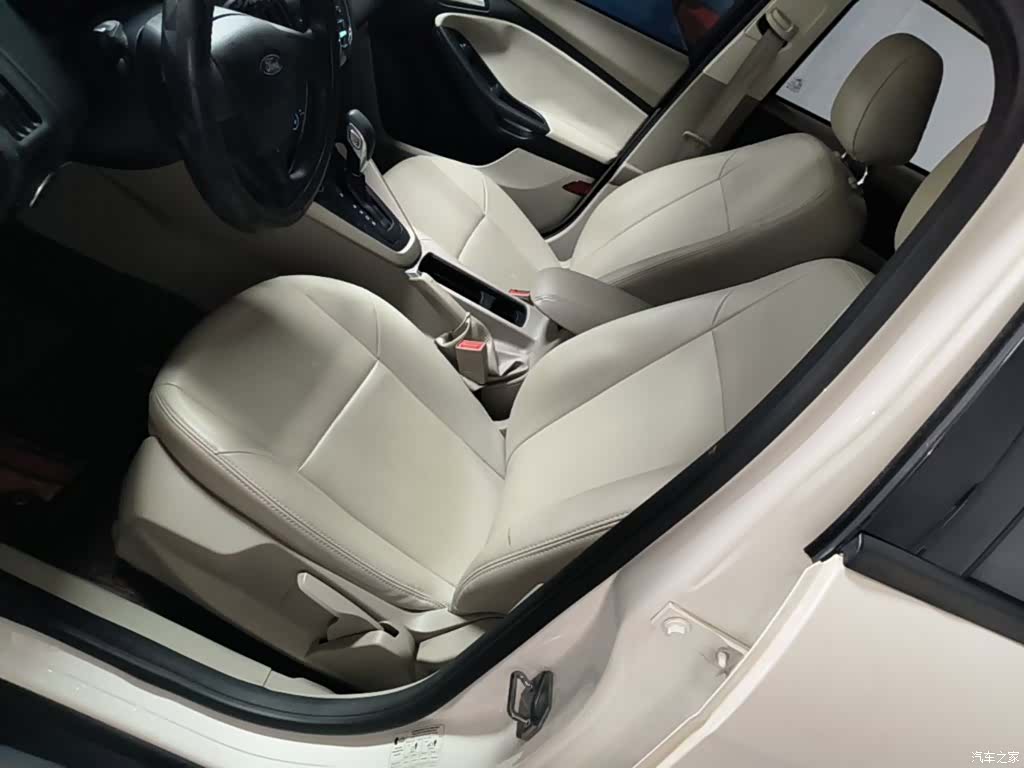 Ford Focus, 2017 15
