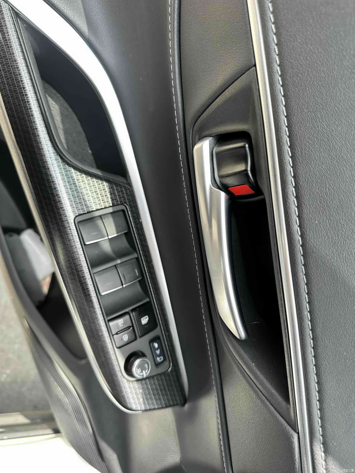 Toyota Venza, 2024 22