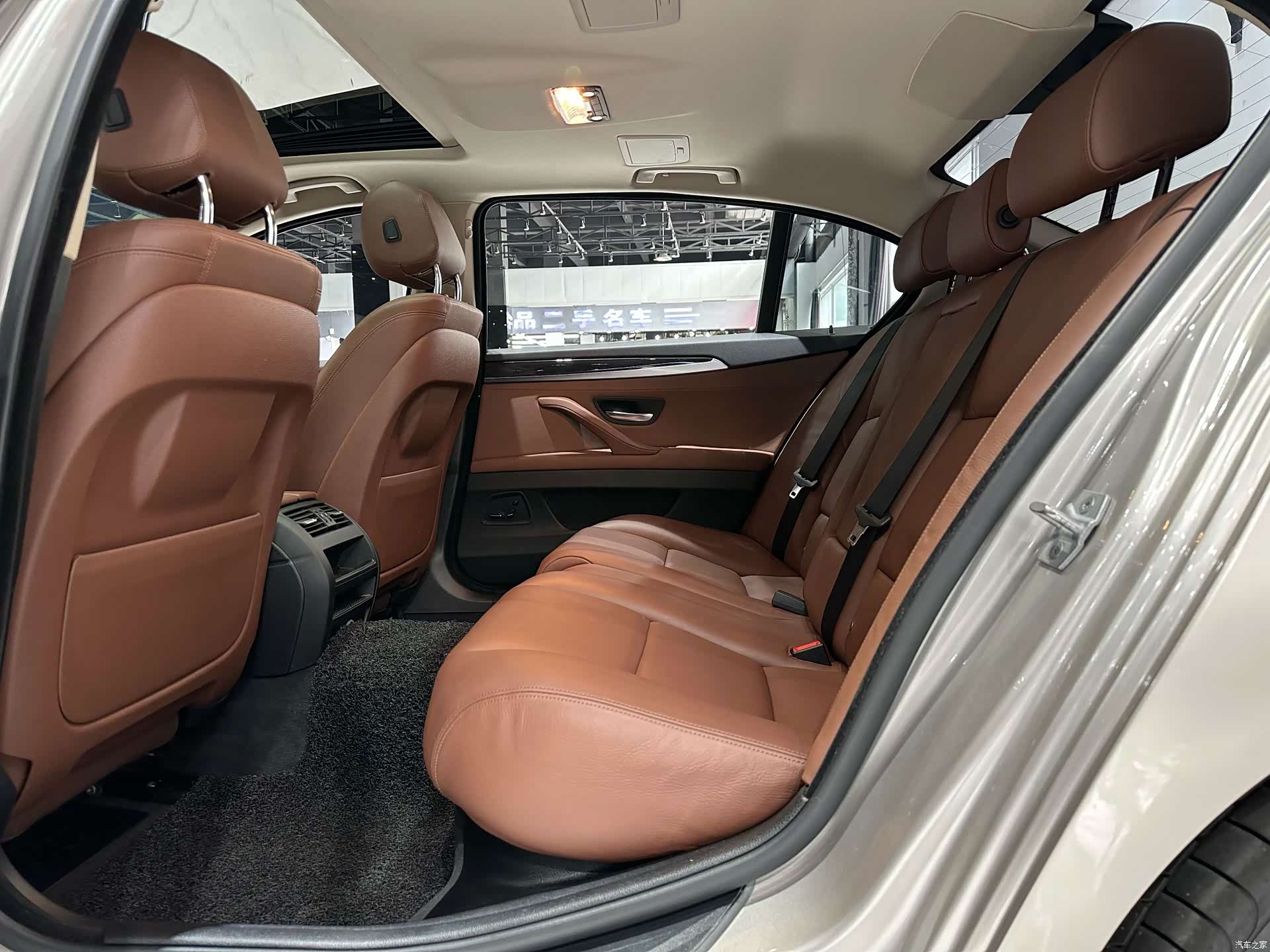 BMW 5 Series, 2017 14