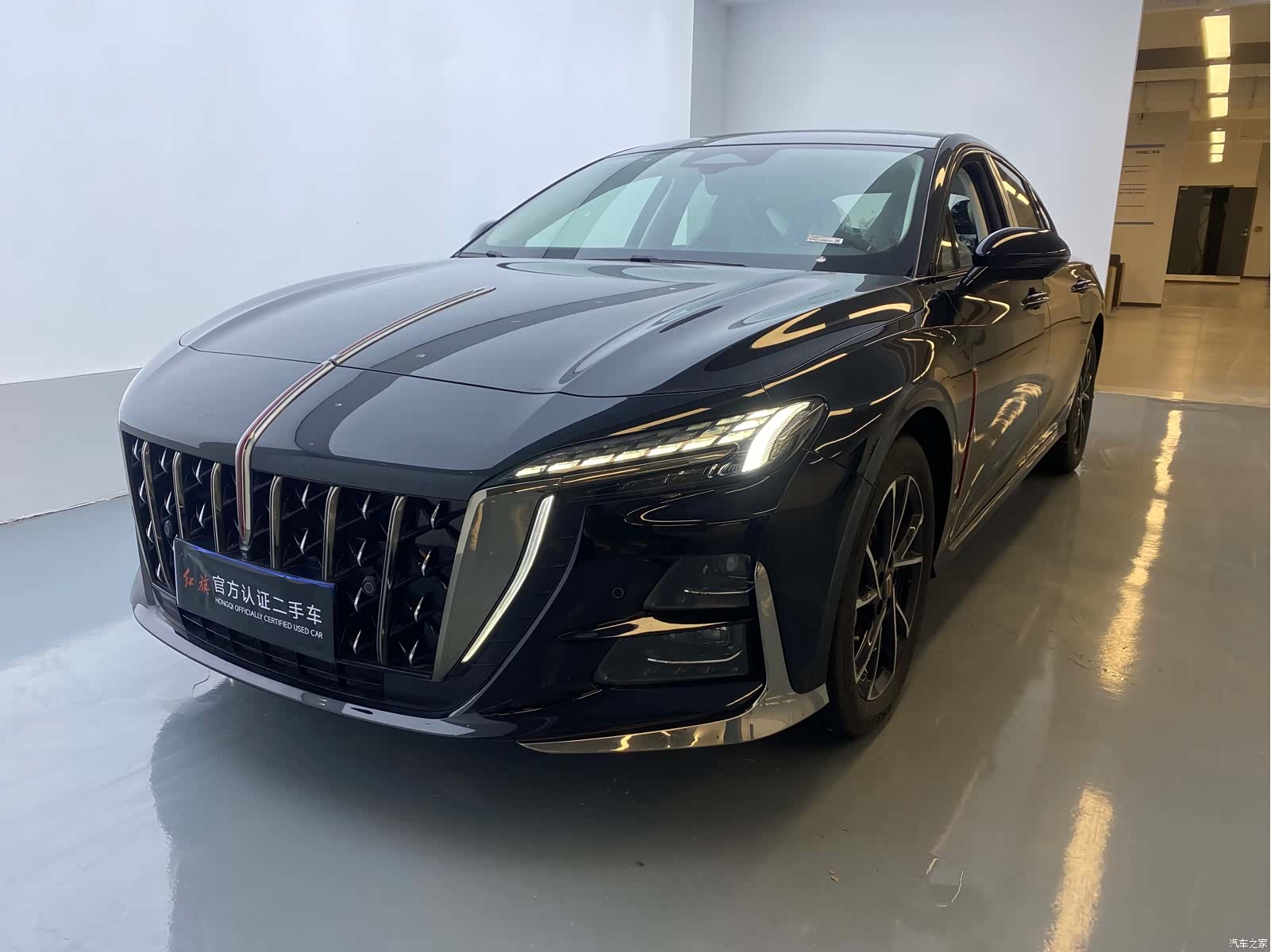 Hongqi H6