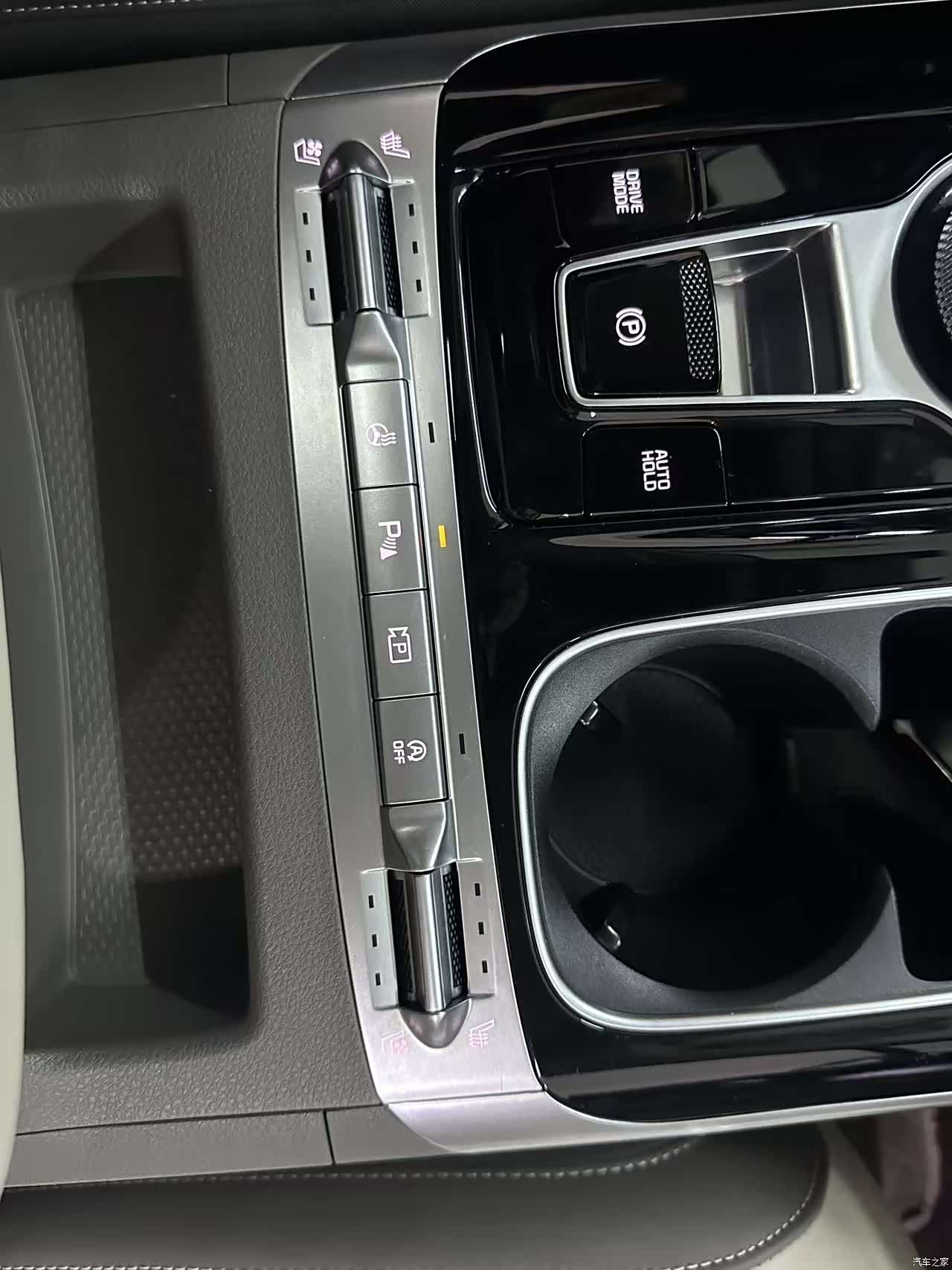 Kia Carnival, 2022 8