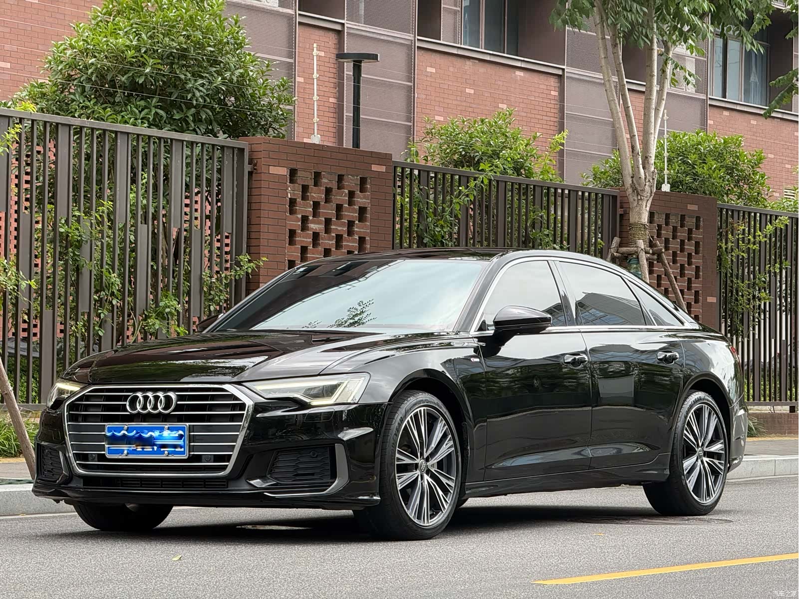 Audi A6L, 2021 1
