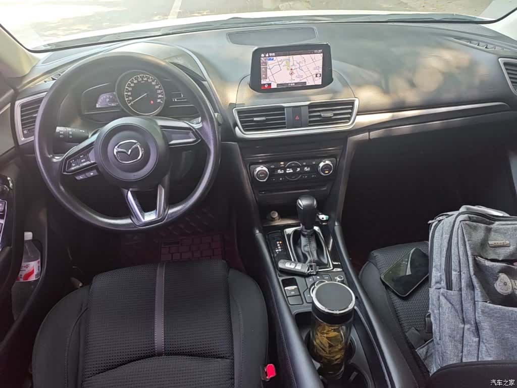 Mazda Mazda3, 2019 10