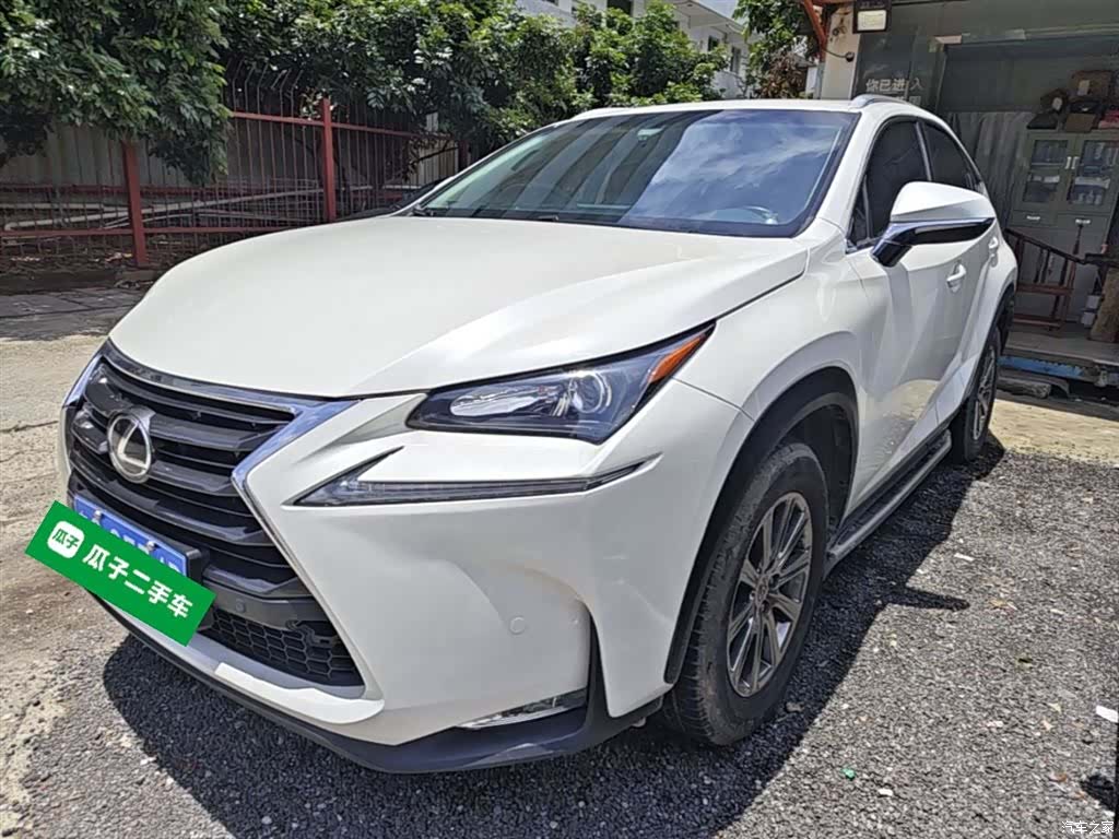 Lexus NX, 2017 1