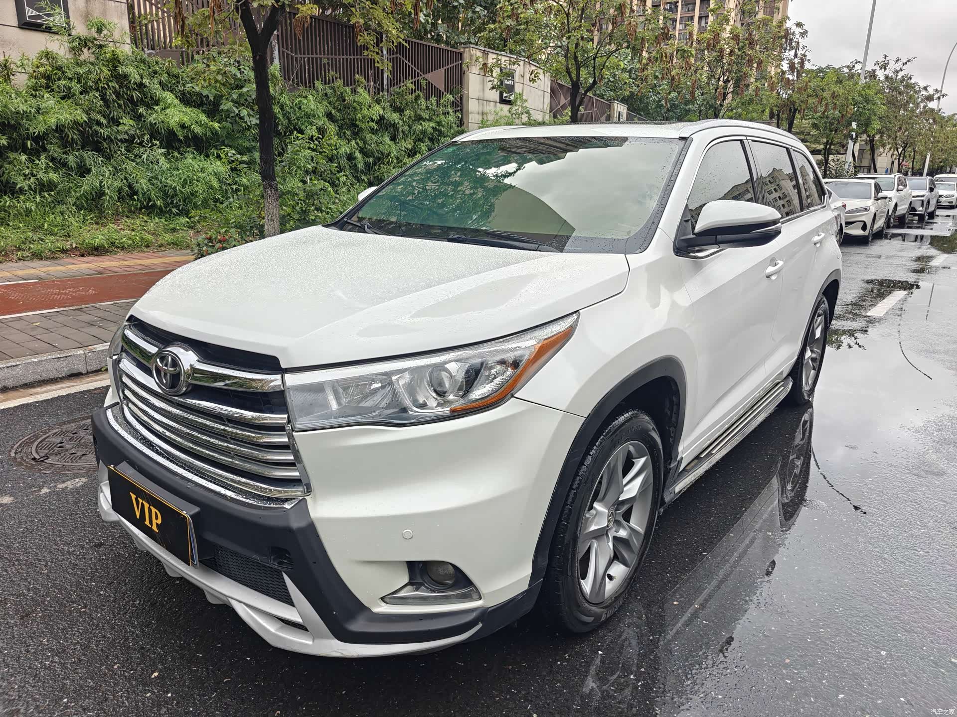 Toyota Highlander, 2015 1