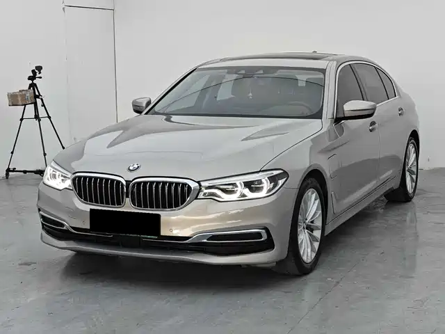 BMW 5 Series New Energy 2019 — купить из Китая под заказ