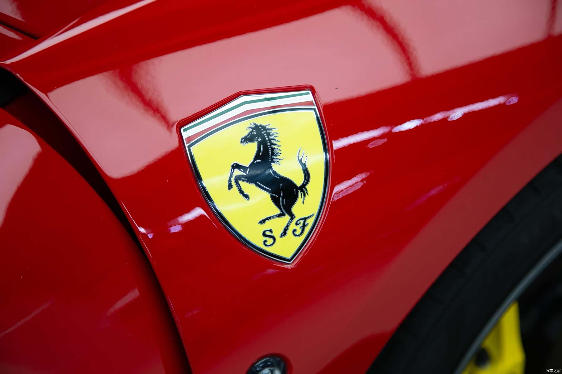 Ferrari F8, 2022 12