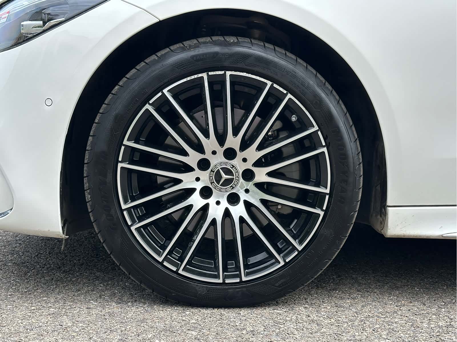 Mercedes-Benz C-Class, 2024 7