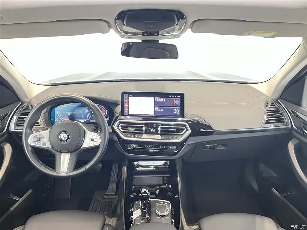 BMW X3, 2024 9