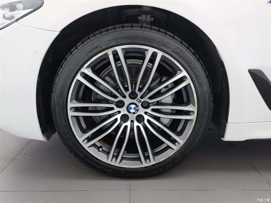 BMW 5 Series, 2018 17