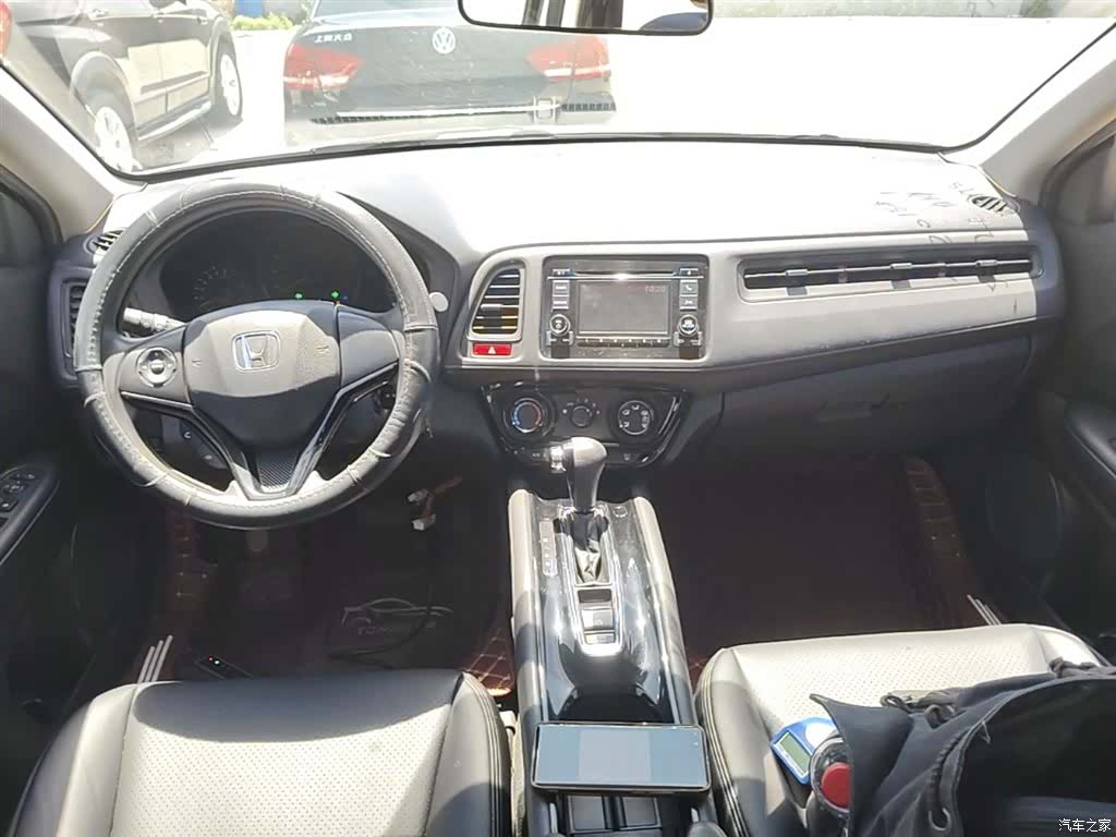 Honda Vezel, 2015 10