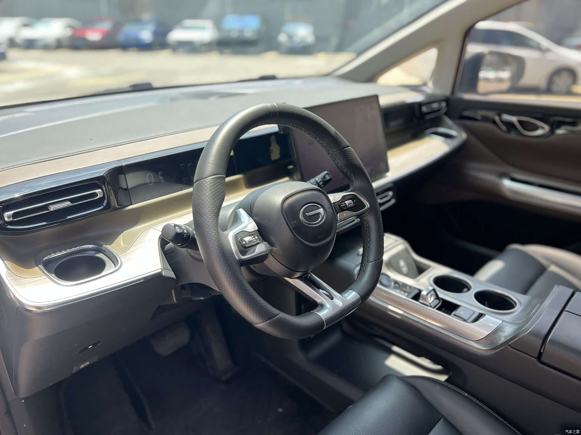 Trumpchi E8, 2024 10