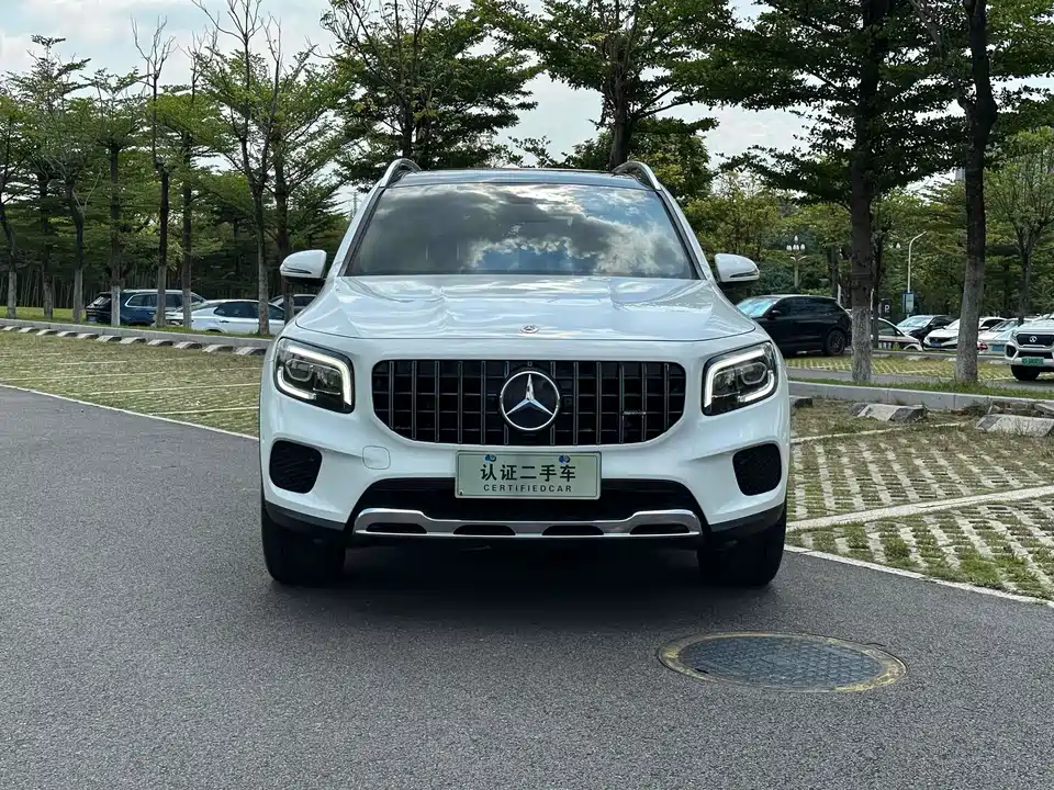 Mercedes-Benz GLB