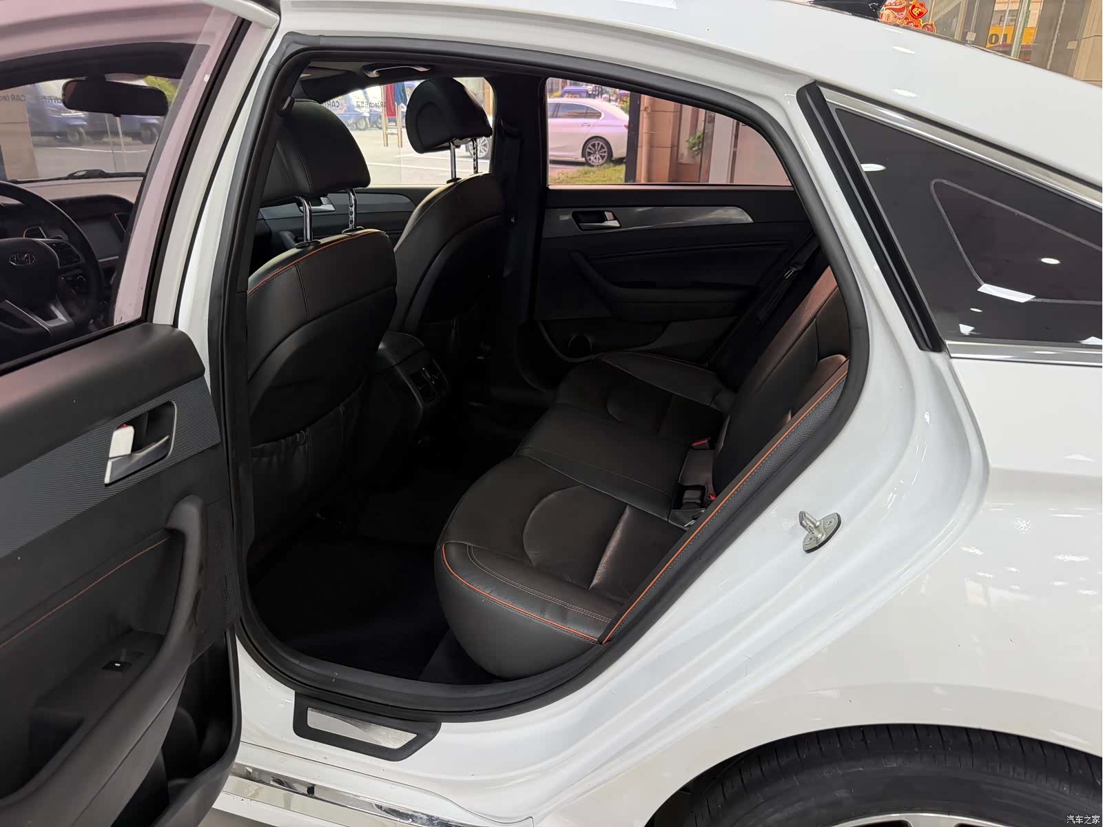 Hyundai Sonata, 2015 все фото