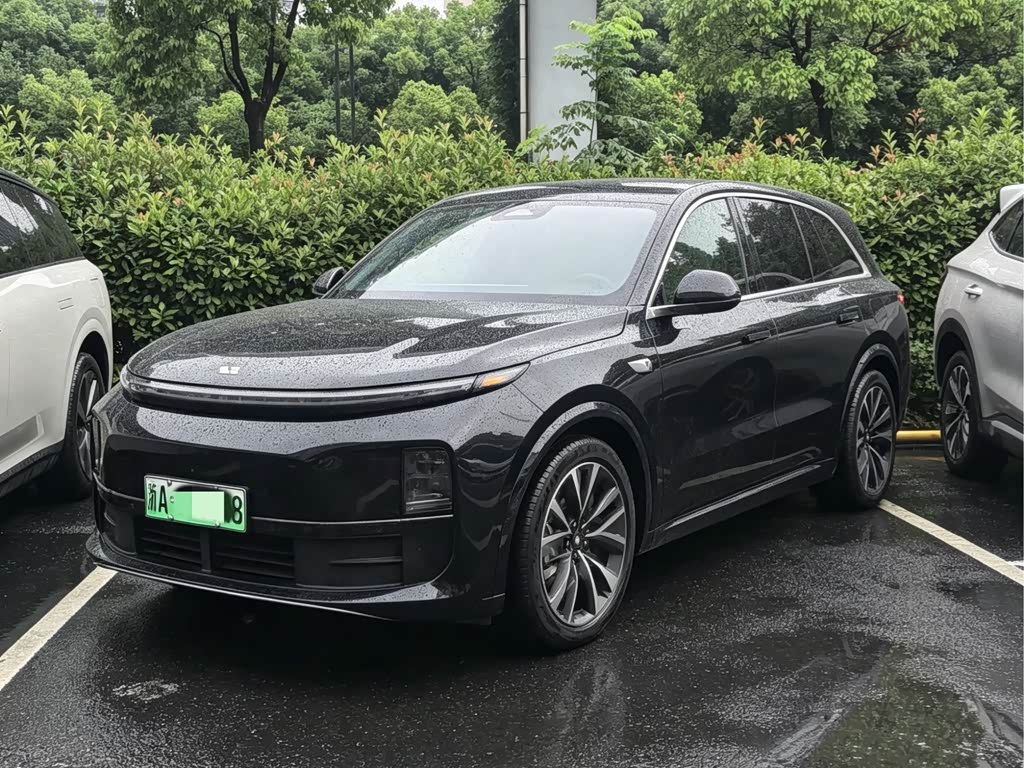 Li Auto L6