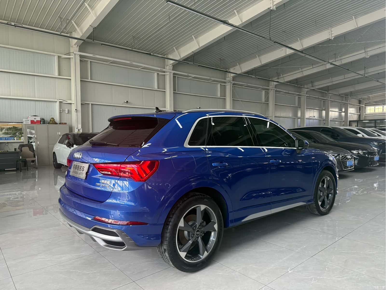 Audi Q3, 2022 9