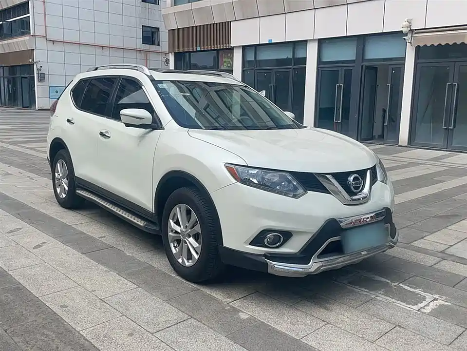 Nissan Qijun