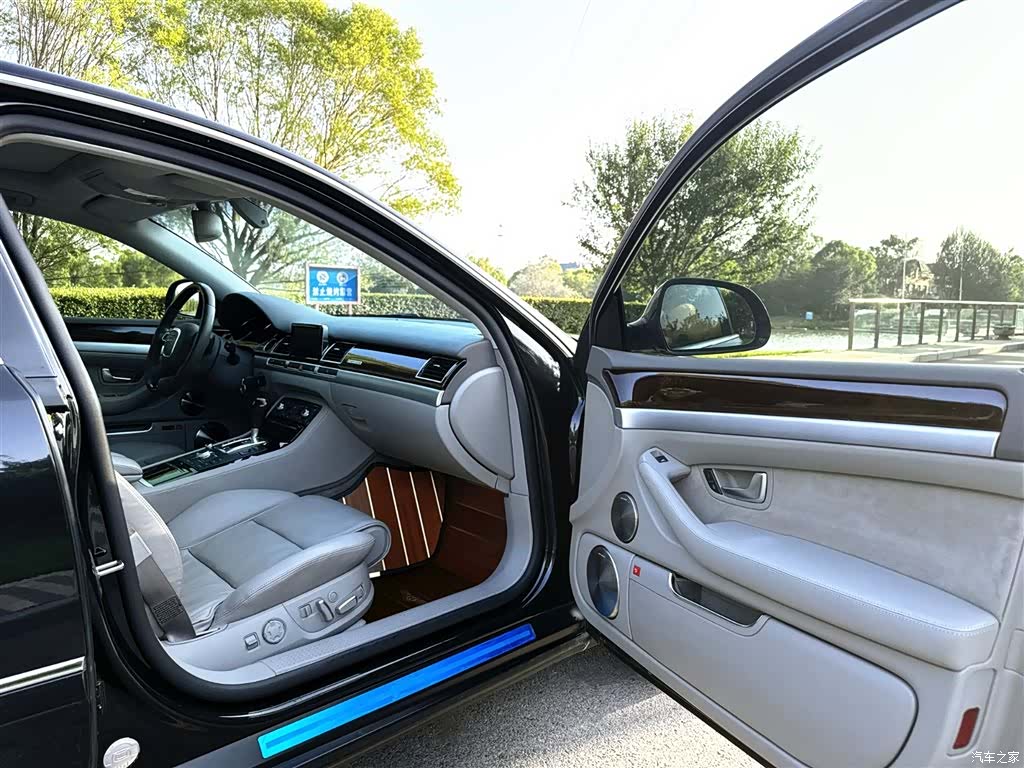 Audi TT, 2011 14