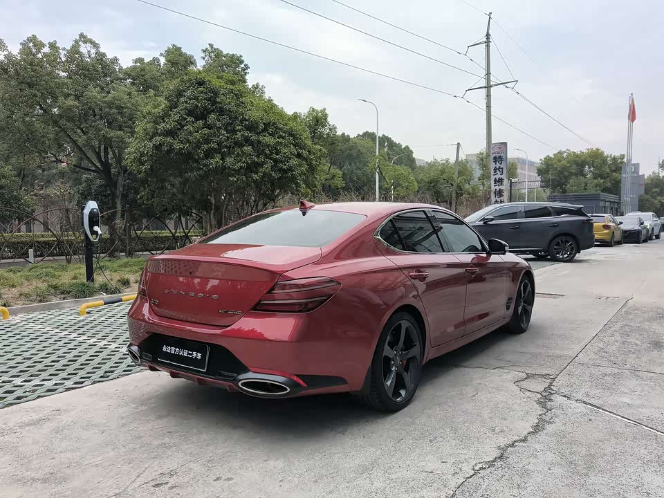 Genesis G70
