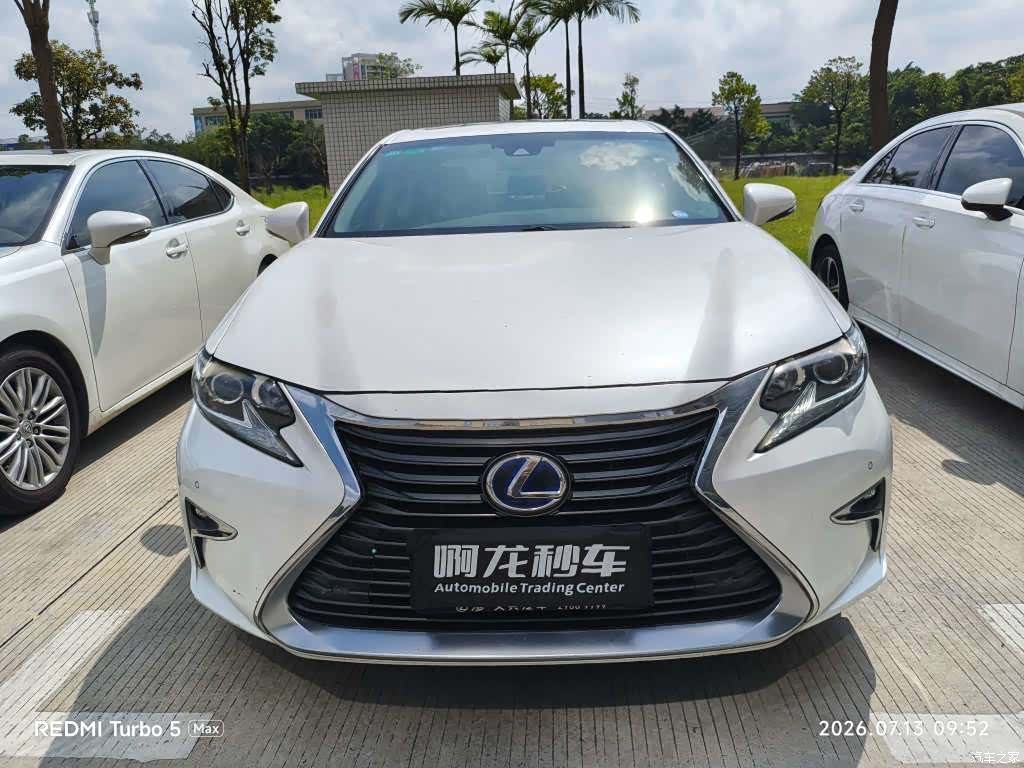 Lexus ES, 2016 2