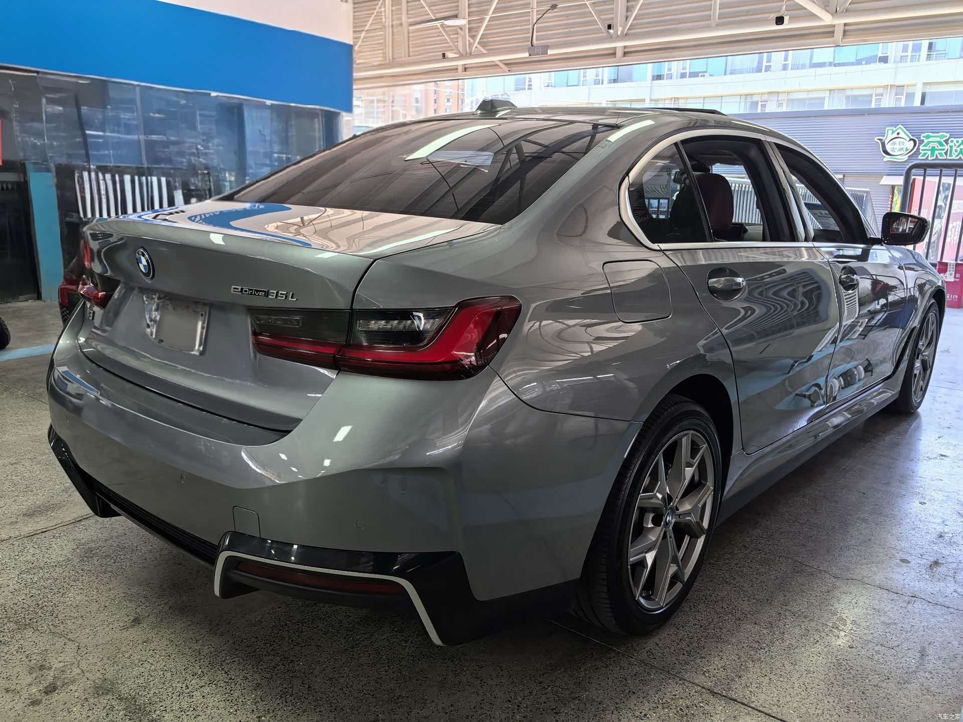 BMW i3, 2022 8