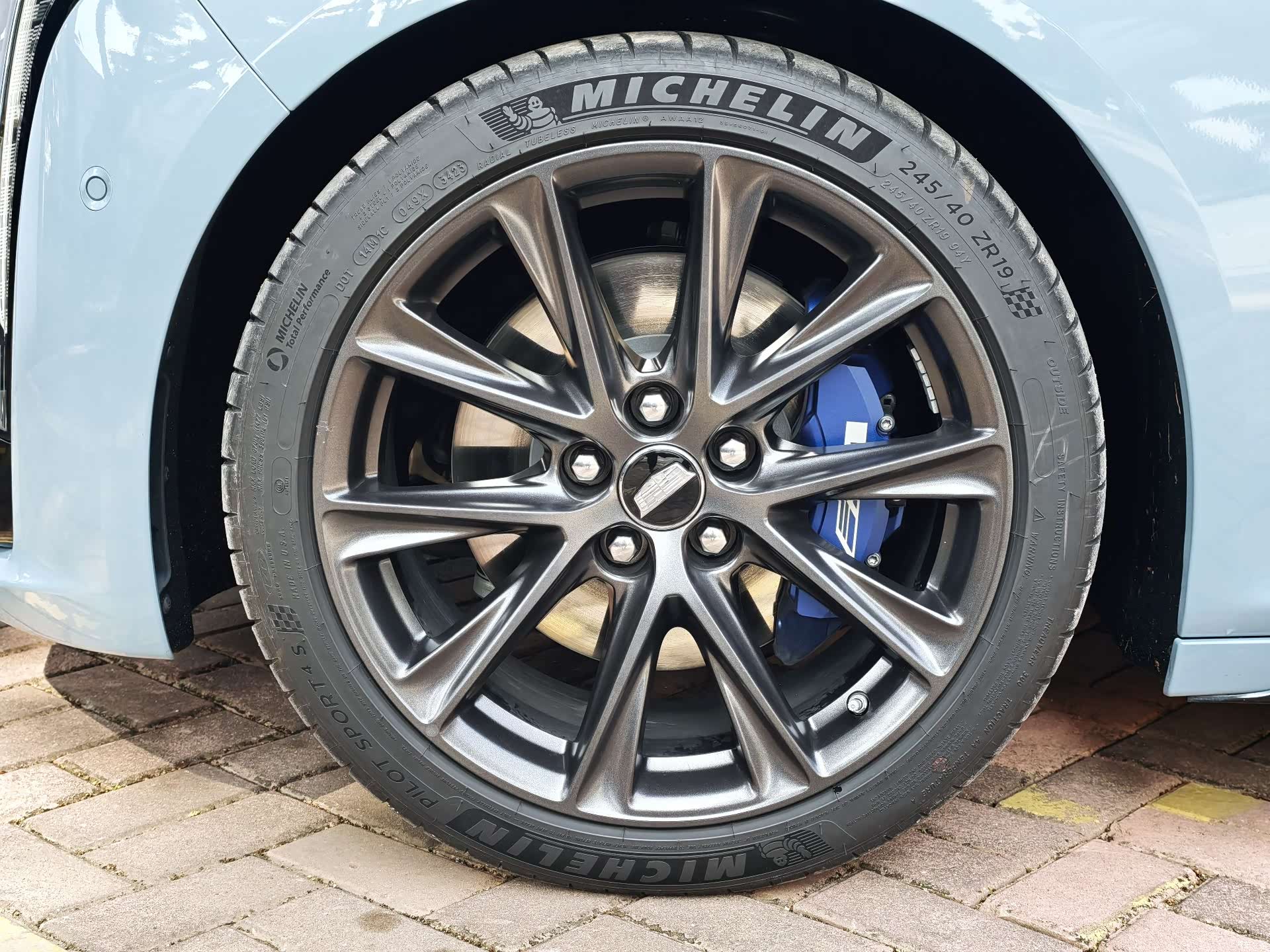 Cadillac CT5, 2025 10
