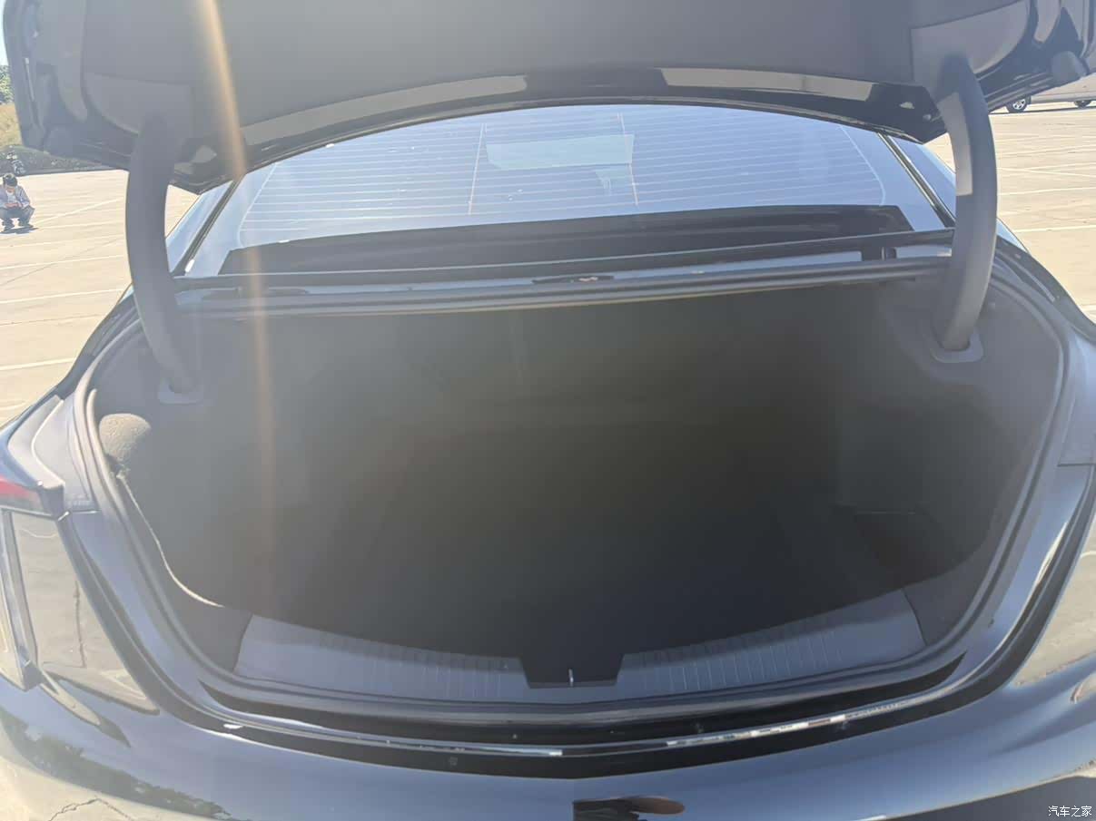 Cadillac CT5, 2025 13
