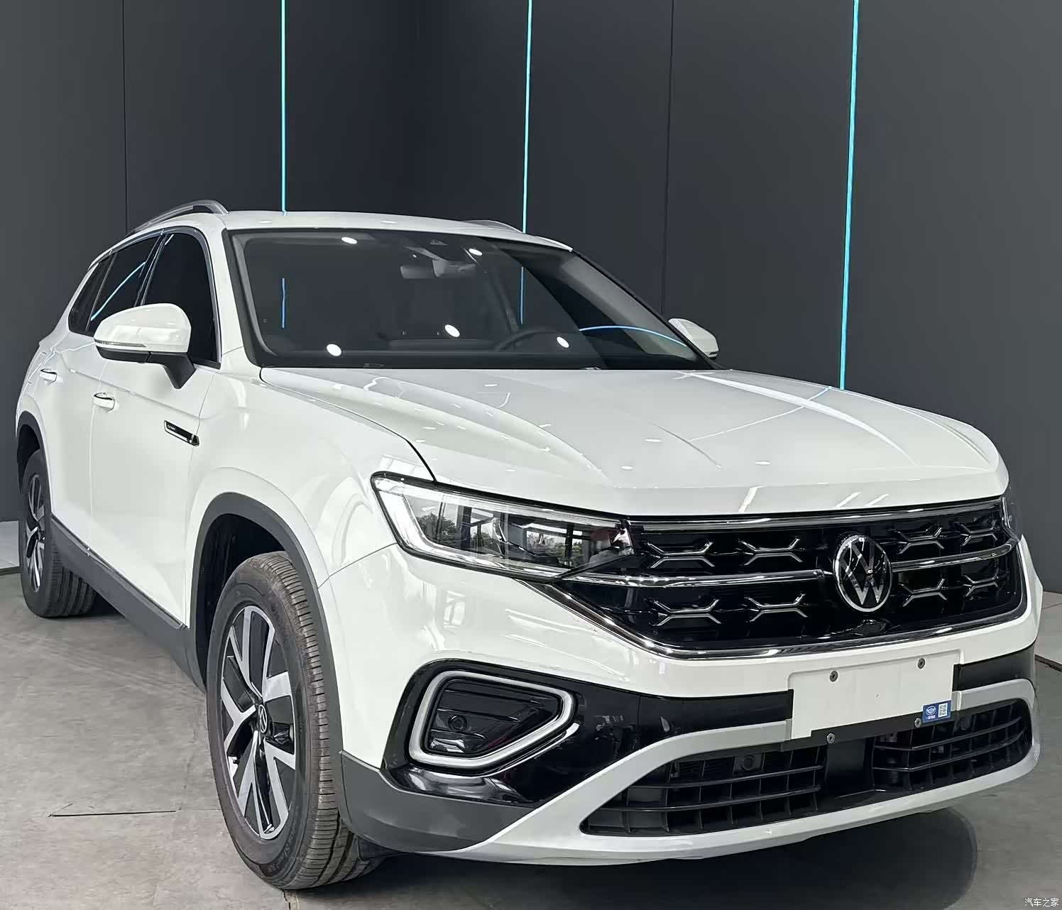 Volkswagen Tayron, 2024 3