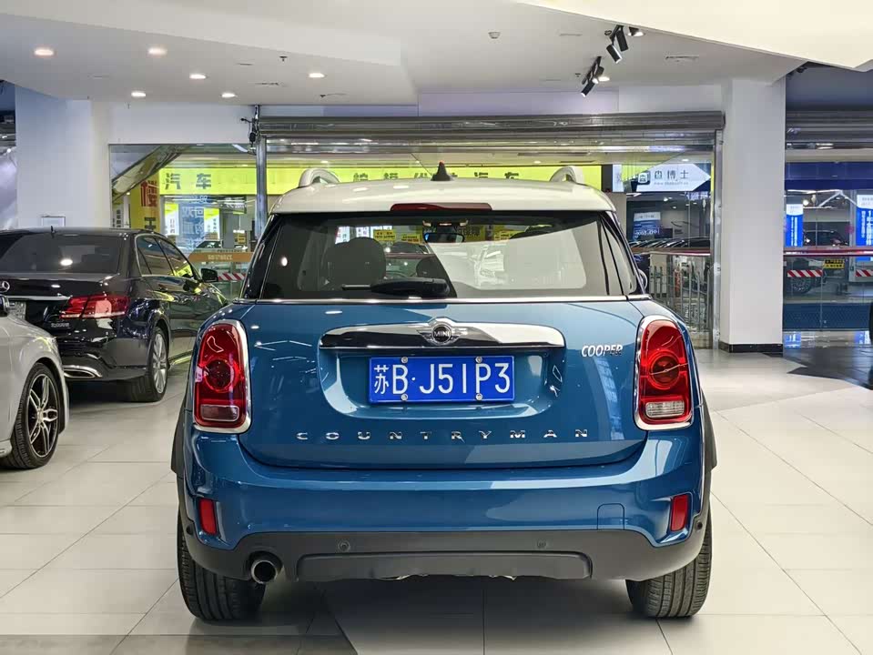 MINI COUNTRYMAN