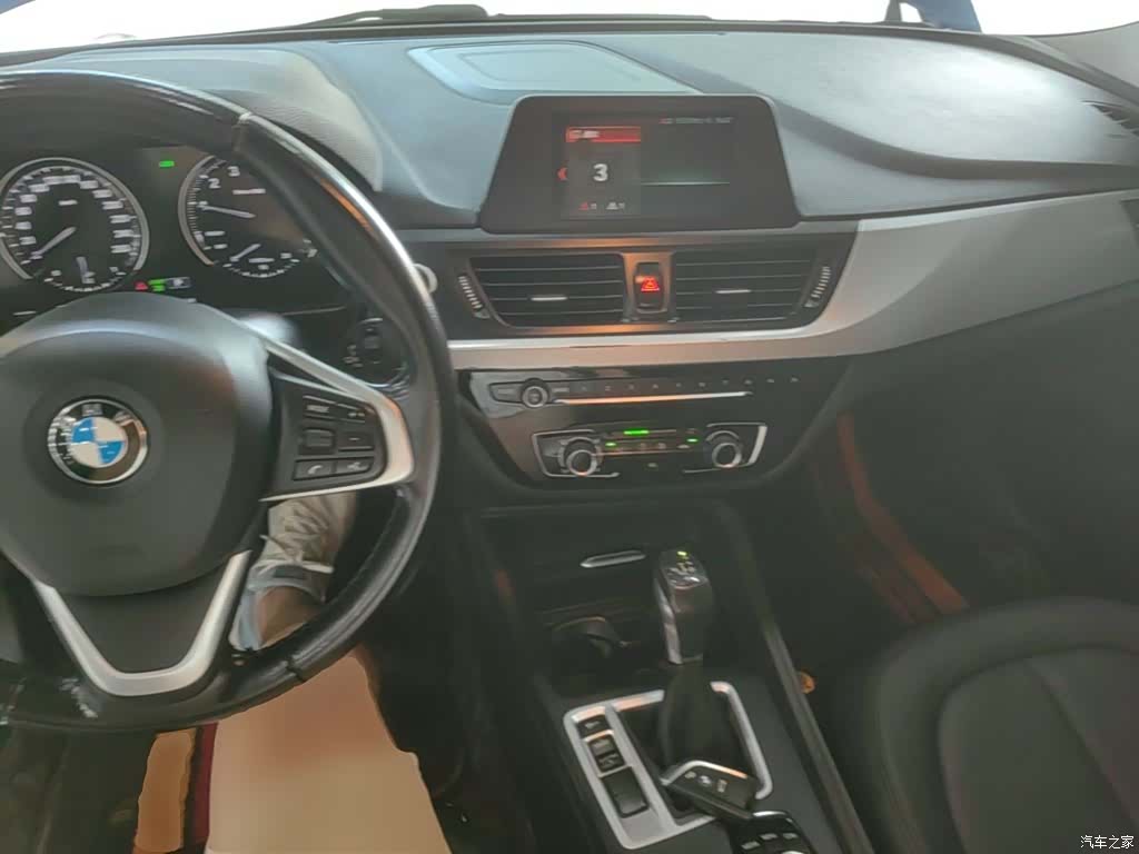 BMW 1 Series, 2018 10