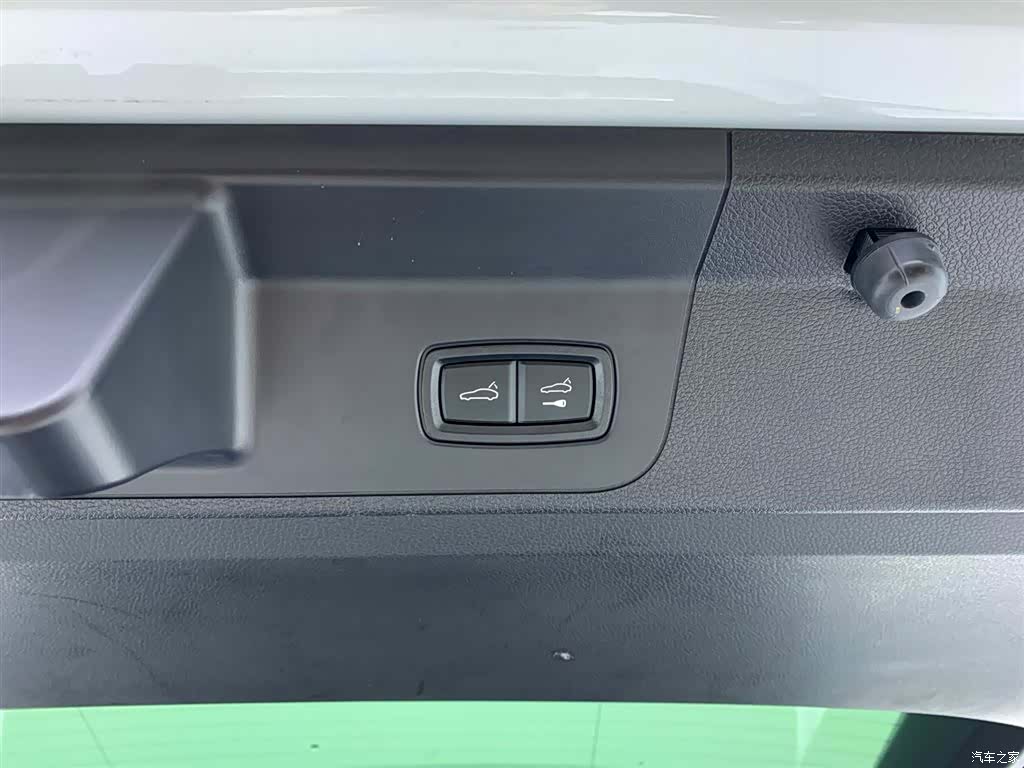 Porsche Panamera, 2023 11
