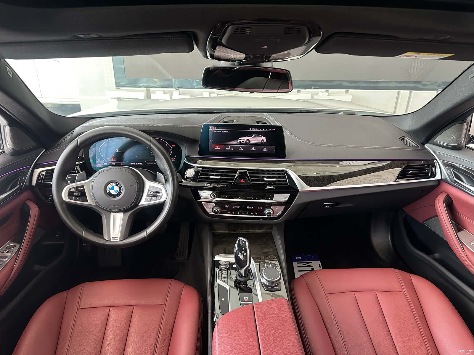 BMW 5 Series, 2020 11