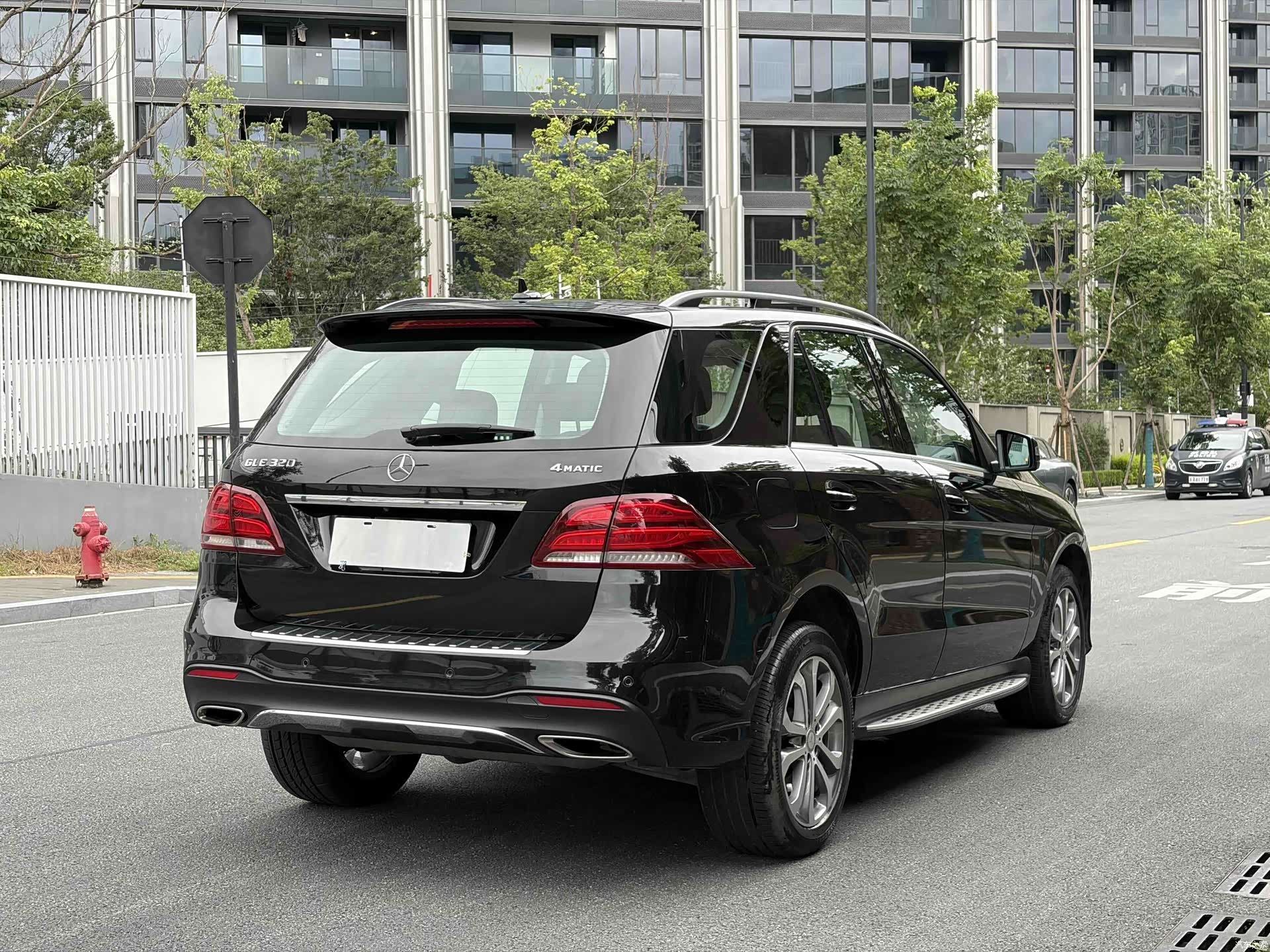 Mercedes-Benz GLE, 2016 16