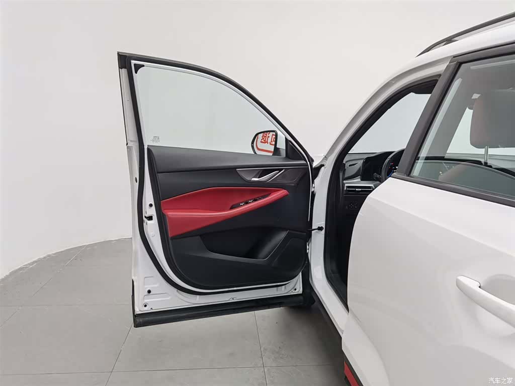 Changan CS35, 2022 8