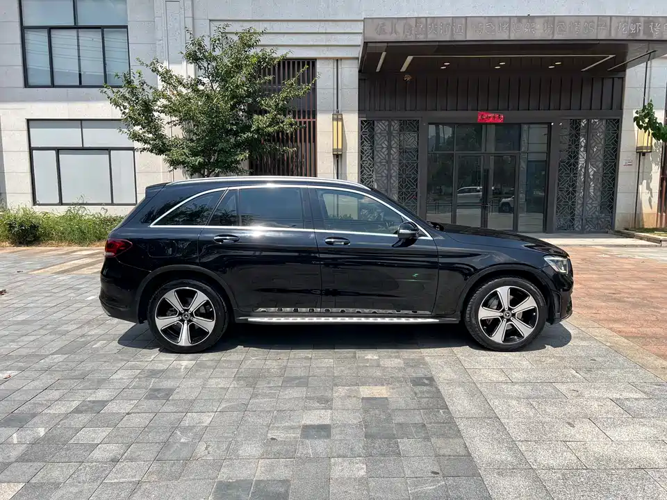 Mercedes-Benz GLC Mercedes-Benz GLC