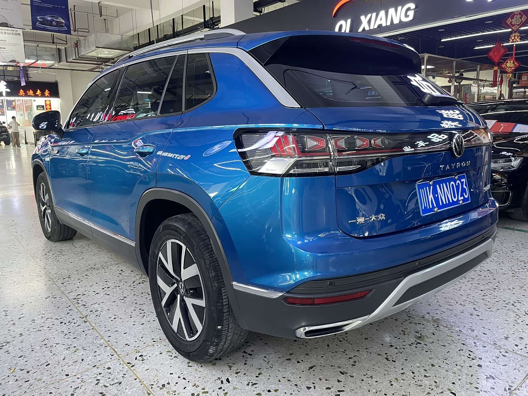Volkswagen Tayron, 2023 все фото