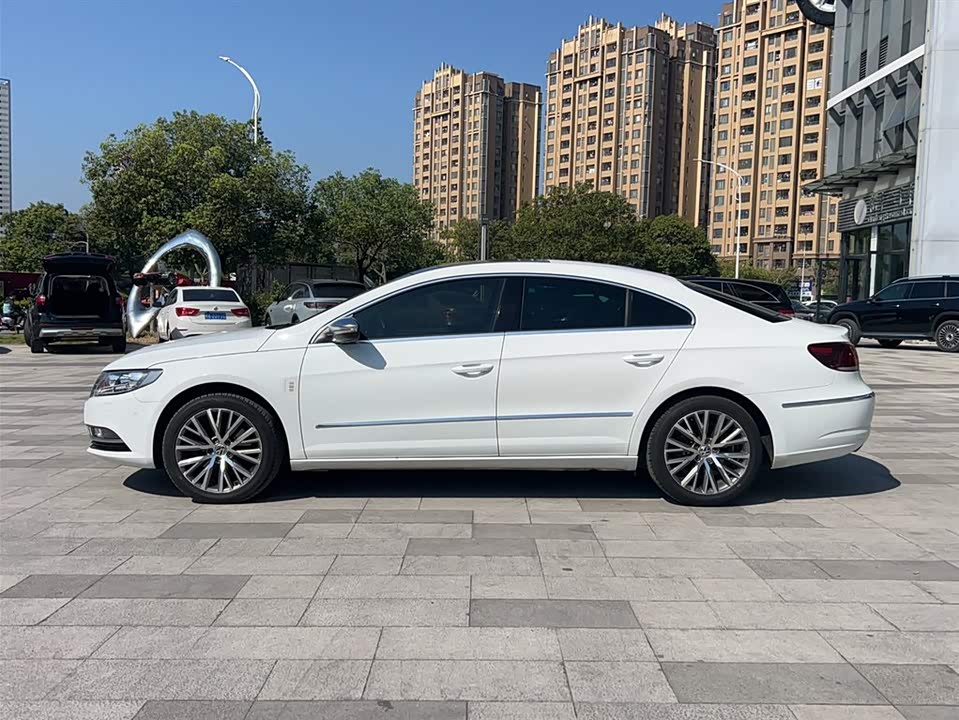 Volkswagen CC