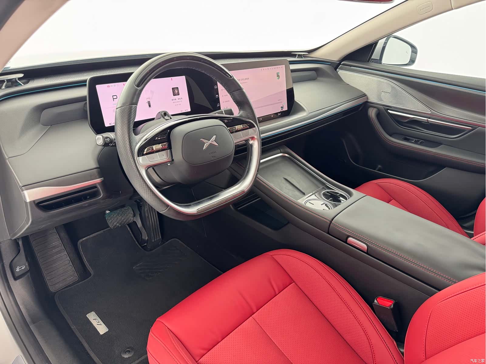Xpeng P7, 2023 все фото