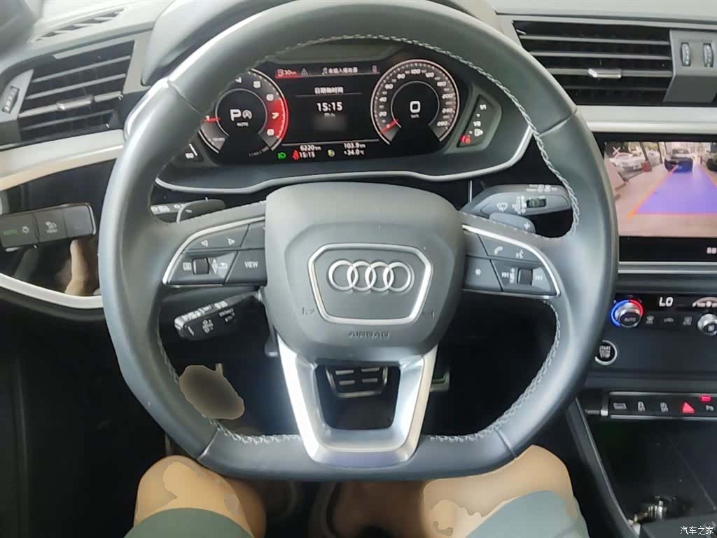 Audi Q3, 2025 11