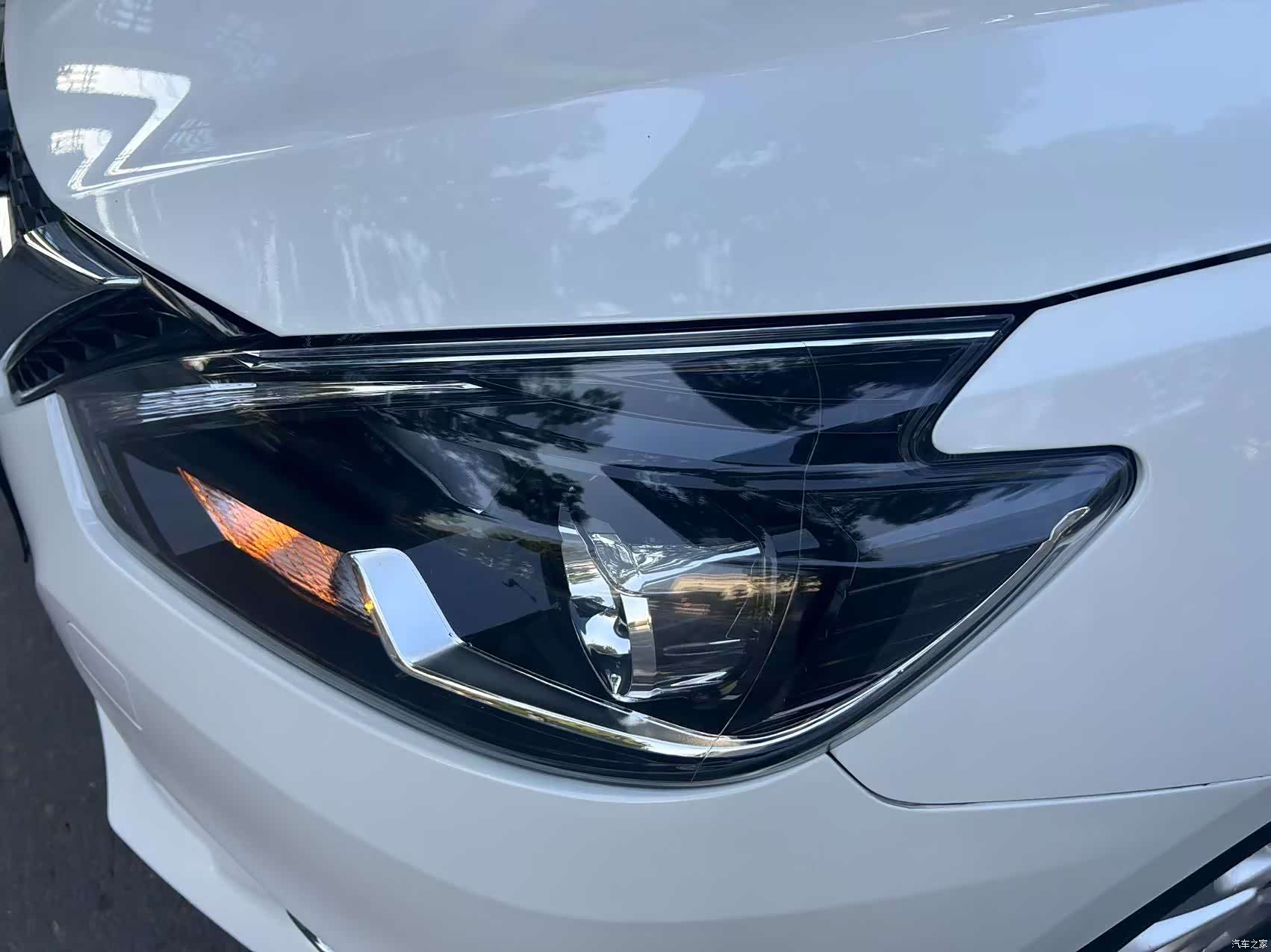 Nissan Sylphy, 2017 все фото