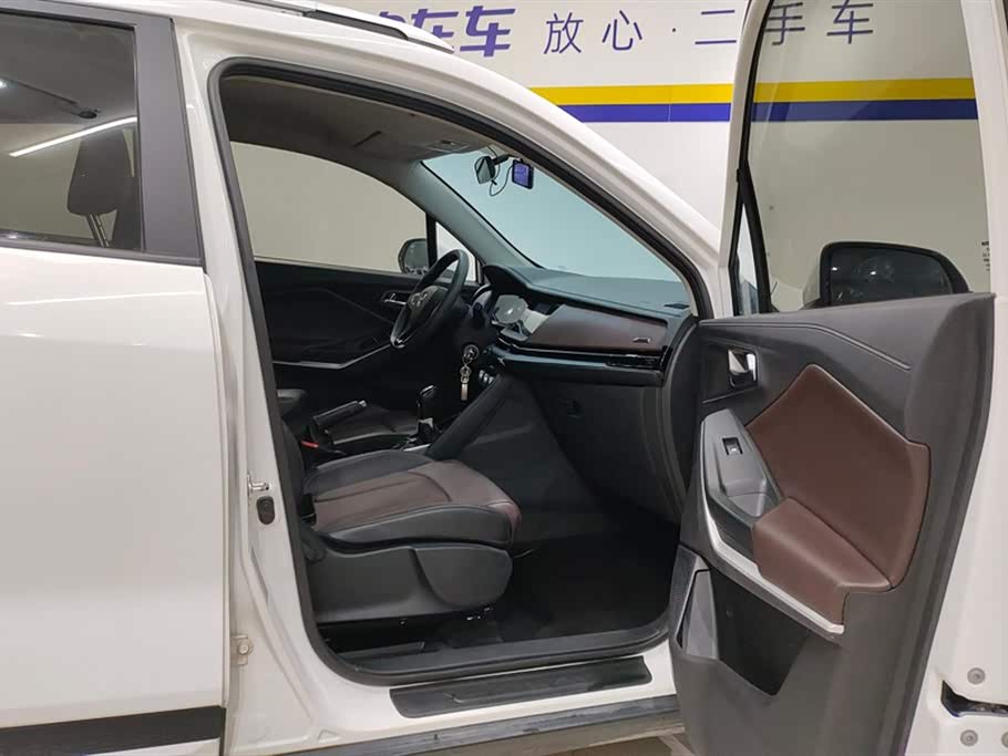 Changan CS15