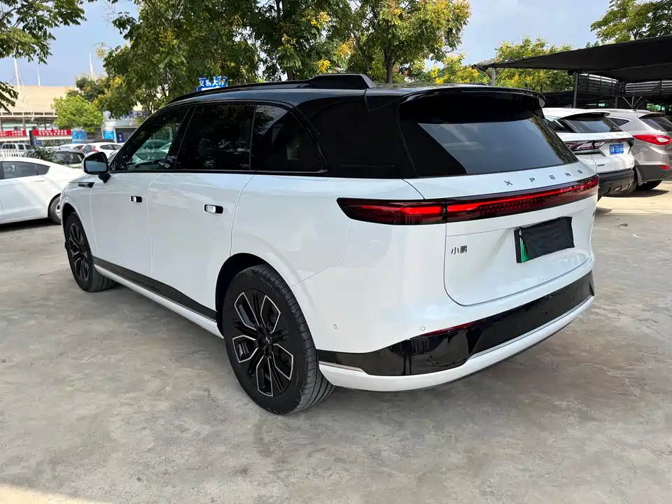 XPENG G9