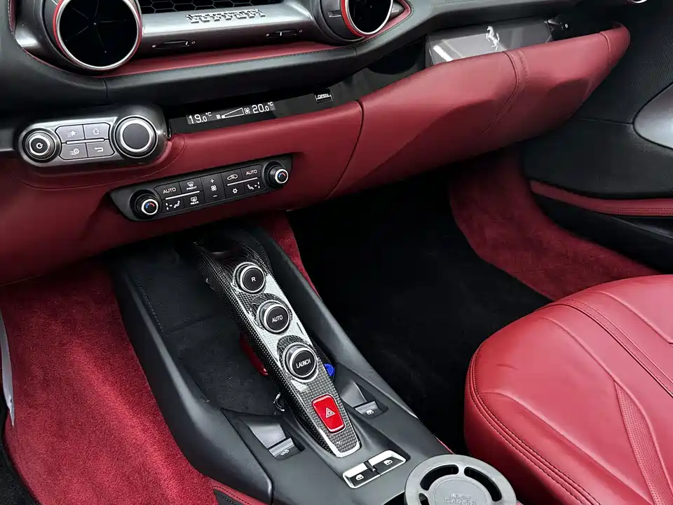 Ferrari 812