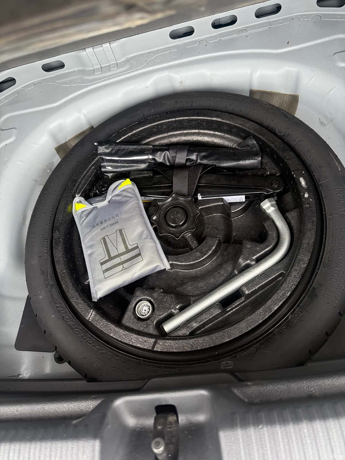 Audi Q2L, 2022 13