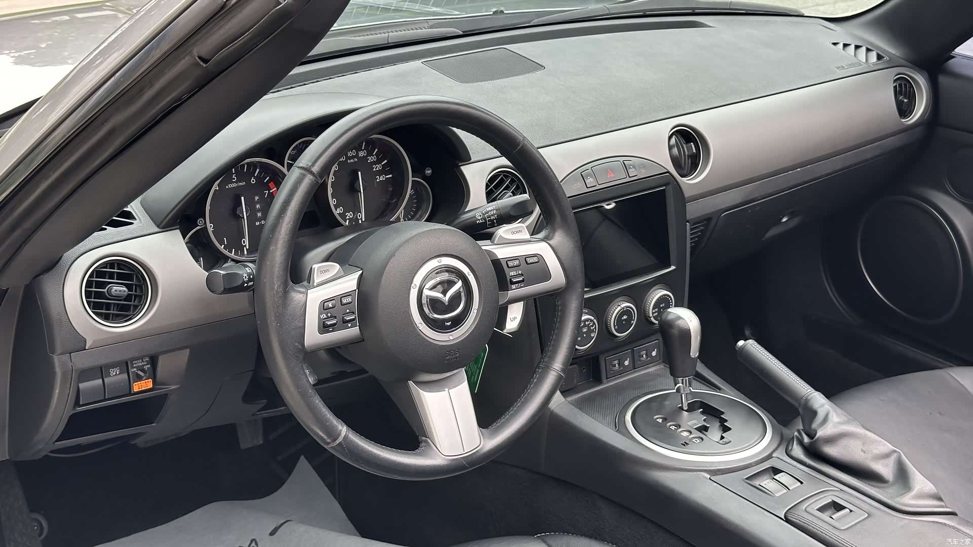 Mazda MX-5, 2010 12