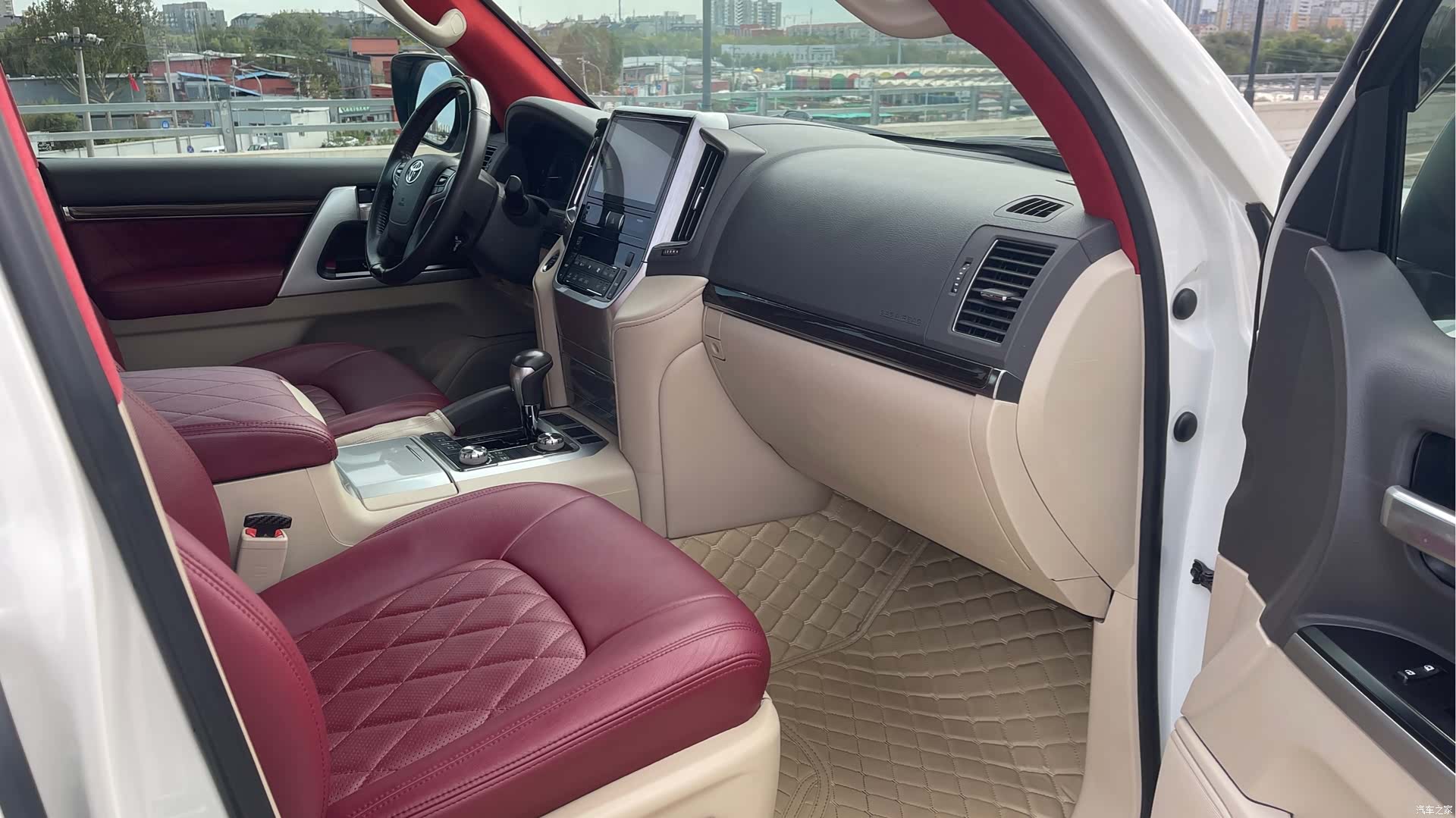 Toyota Land Cruiser, 2019 8