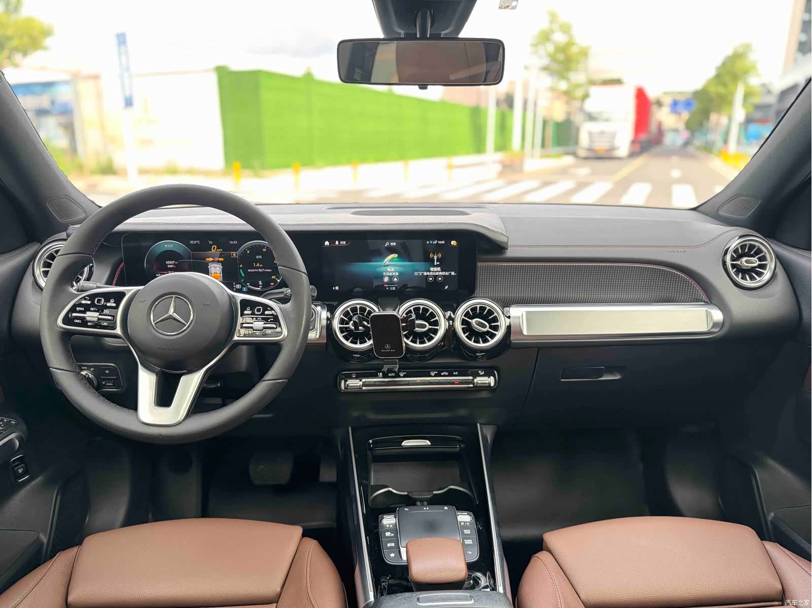 Mercedes-Benz GLB, 2021 8